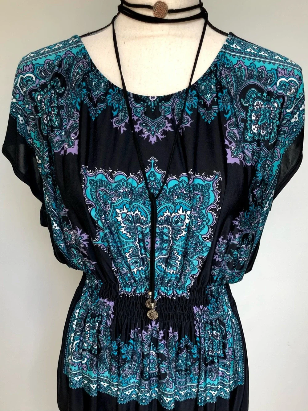 Halo Black Print Top Size XL - Picture 2 of 10
